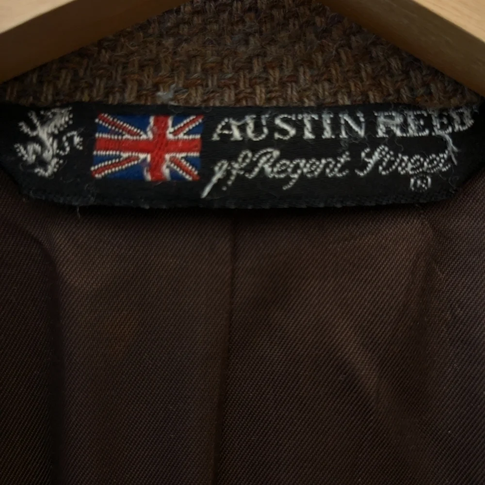 Austin Reed of Regent Street blazer brown virgin wool elbow pads tweed
